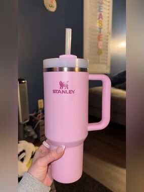 stanley quencher 40oz pink